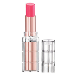 L’Oréal Paris Colour Riche, plump et brillance, emballage élégant du rouge à lèvres.