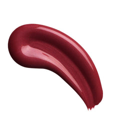 L’Oréal Paris Infallible Pro-Last – swatch vibrant sur lèvres, longue tenue assurée.