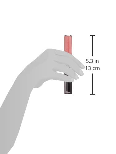 Infallible Pro Last Rouge à Lèvres: application couleur intense sur les lèvres.
