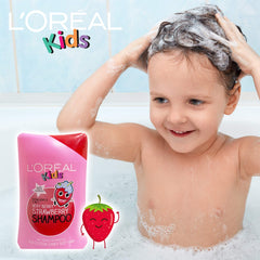 Shampoing 2en1 mousse légère pour routine douche des enfants, rinçage rapide.