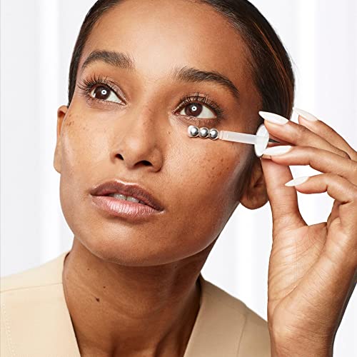 L’Oréal Paris Revitalift Derm Intensives – échantillon d’une crème anti-âge inclus dans l’emballage.
