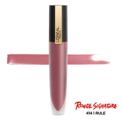 Rouge Signature I Rule, couleur longue tenue et texture légère pour lèvres confortables.