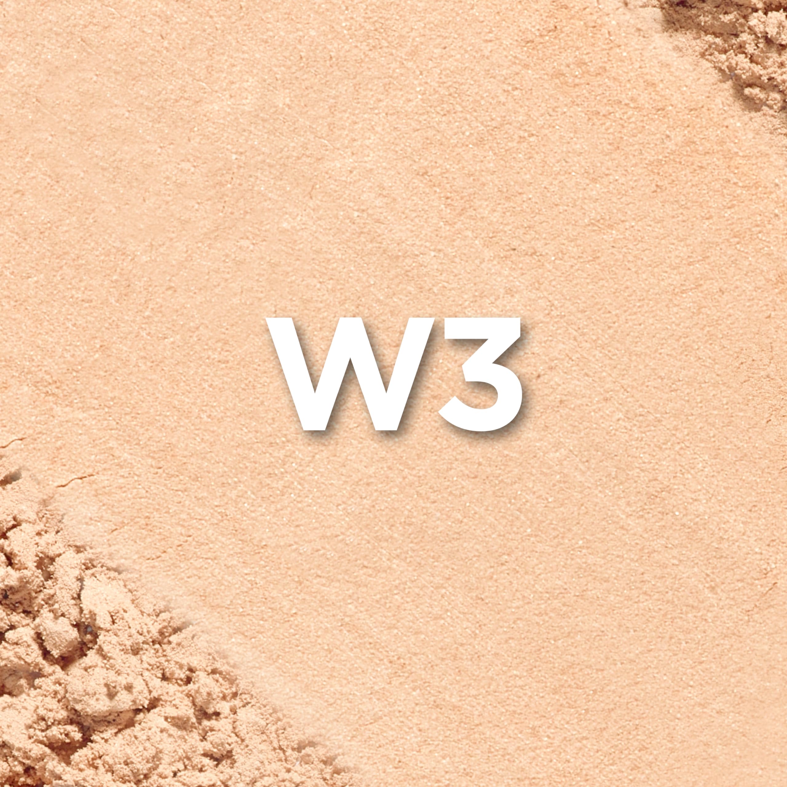 Fini naturel durable avec la poudre True Match sur le visage.