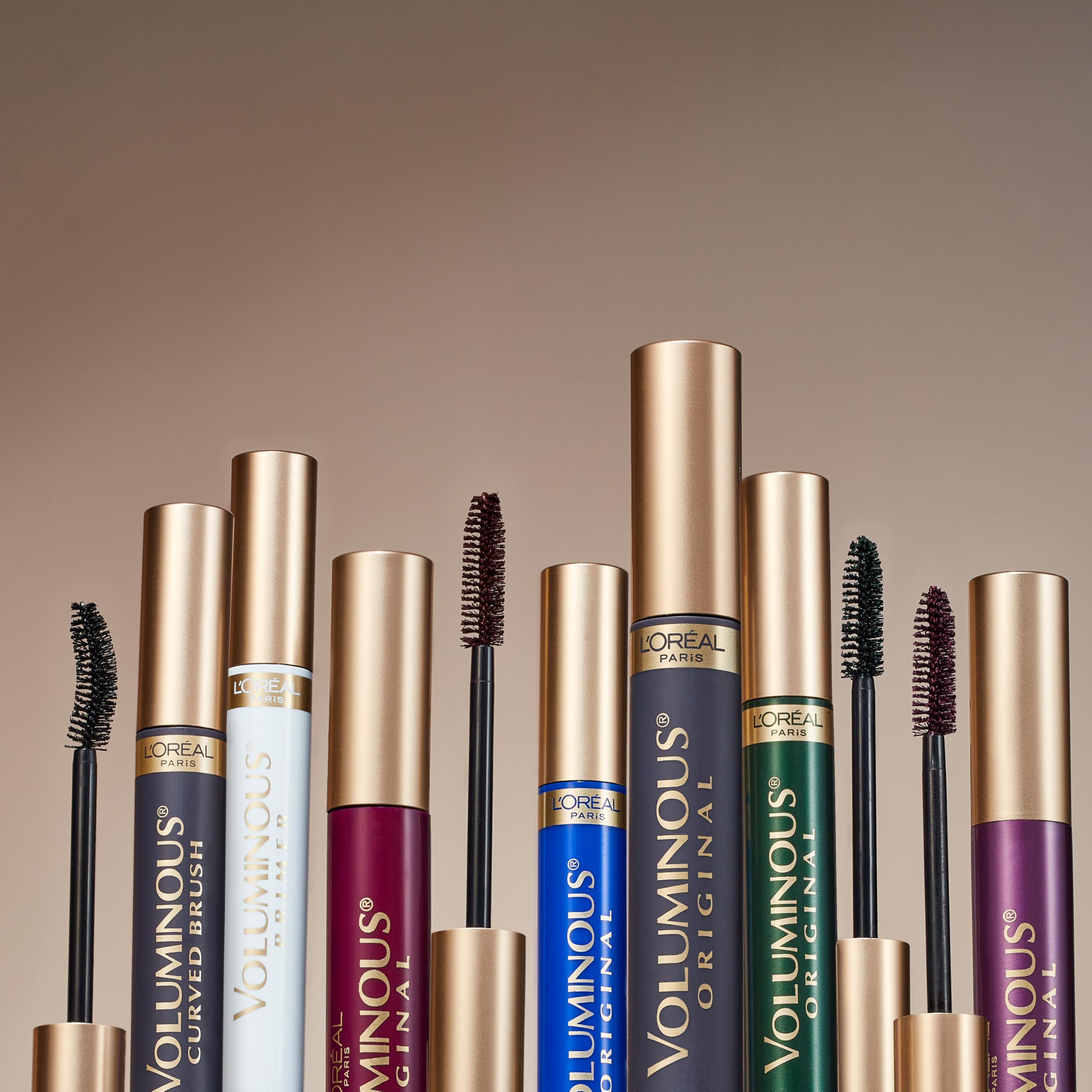 L’Oréal Paris Voluminous Original formule enrichie en panthénol et céramide-R pour nourrir les cils.