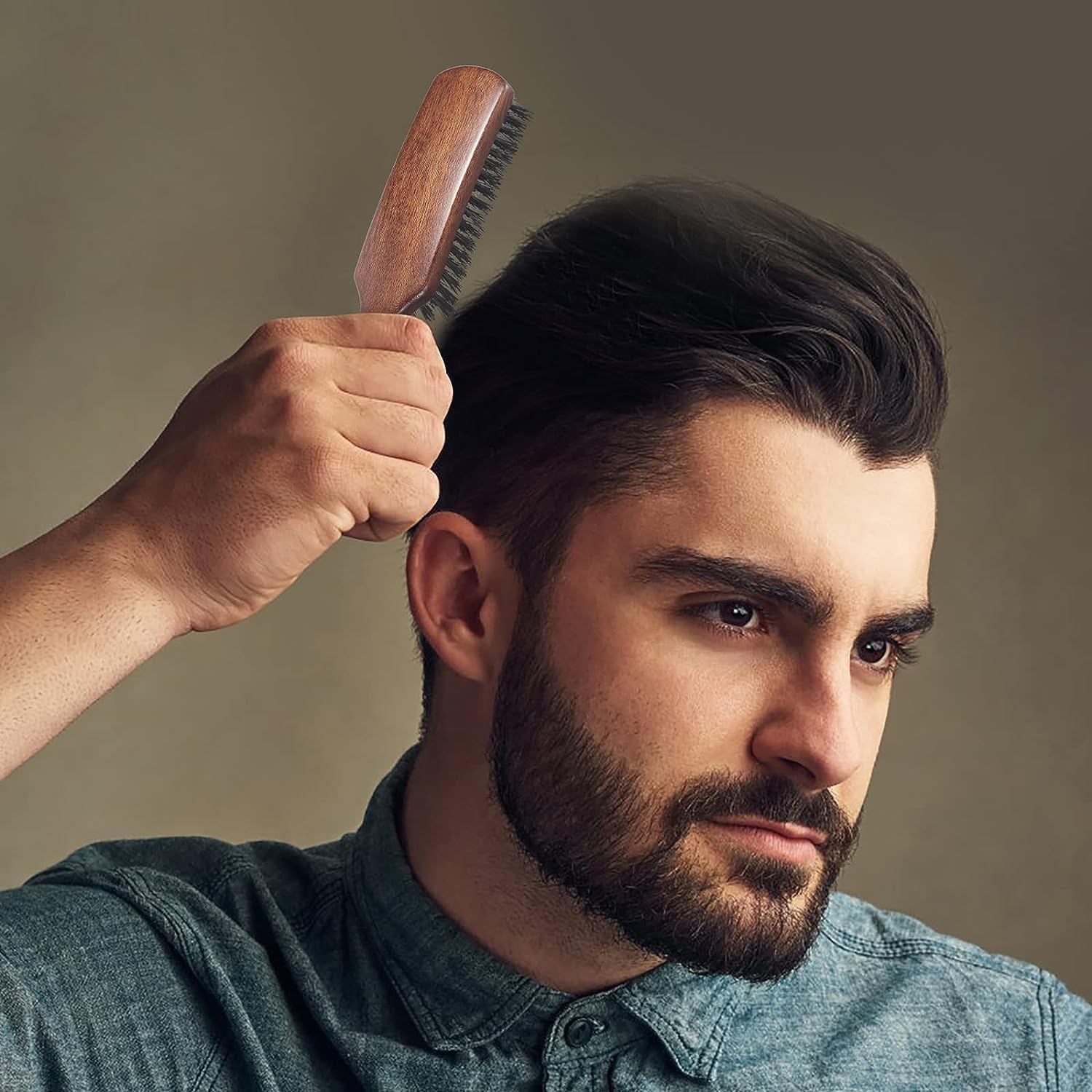 Brosse LORSEX pour barbe, distribution uniforme des huiles.