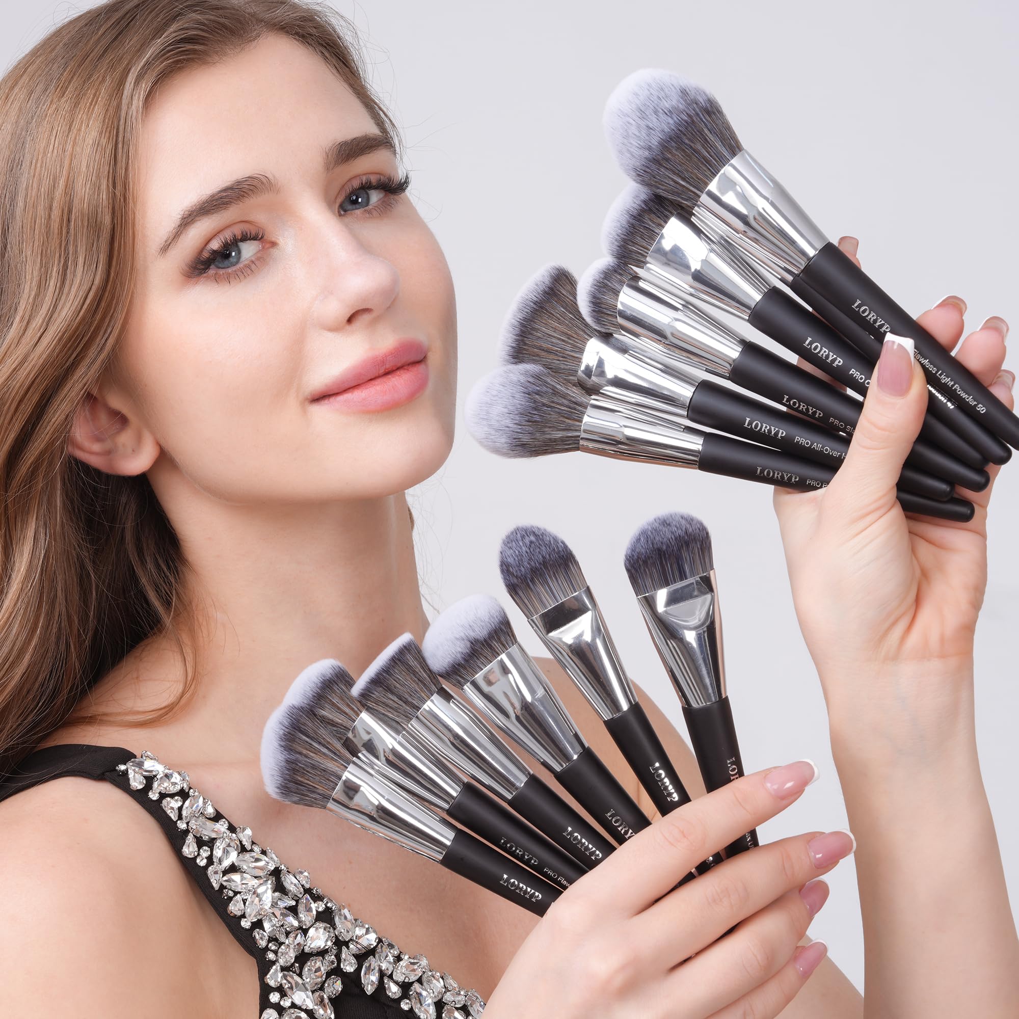 Pinceaux visage LORYP efficaces pour contour et blush