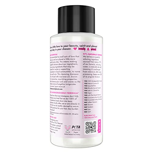 Love Beauty And Planet Shampoing lait riz angelica-goutte: versement fluide pour une mousse douce.