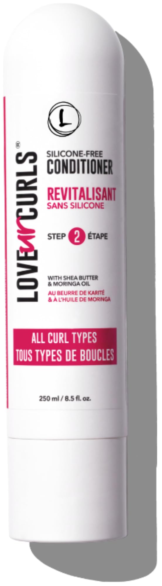 Love Ur Curls – Bouteille démêlant hydratant pour démêler en douceur les boucles.
