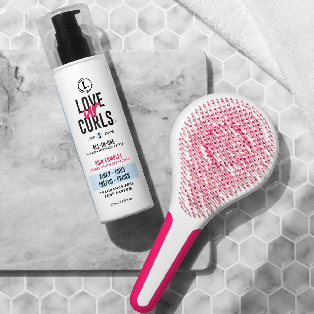 Love Ur Curls définition durable des boucles sans croquant.