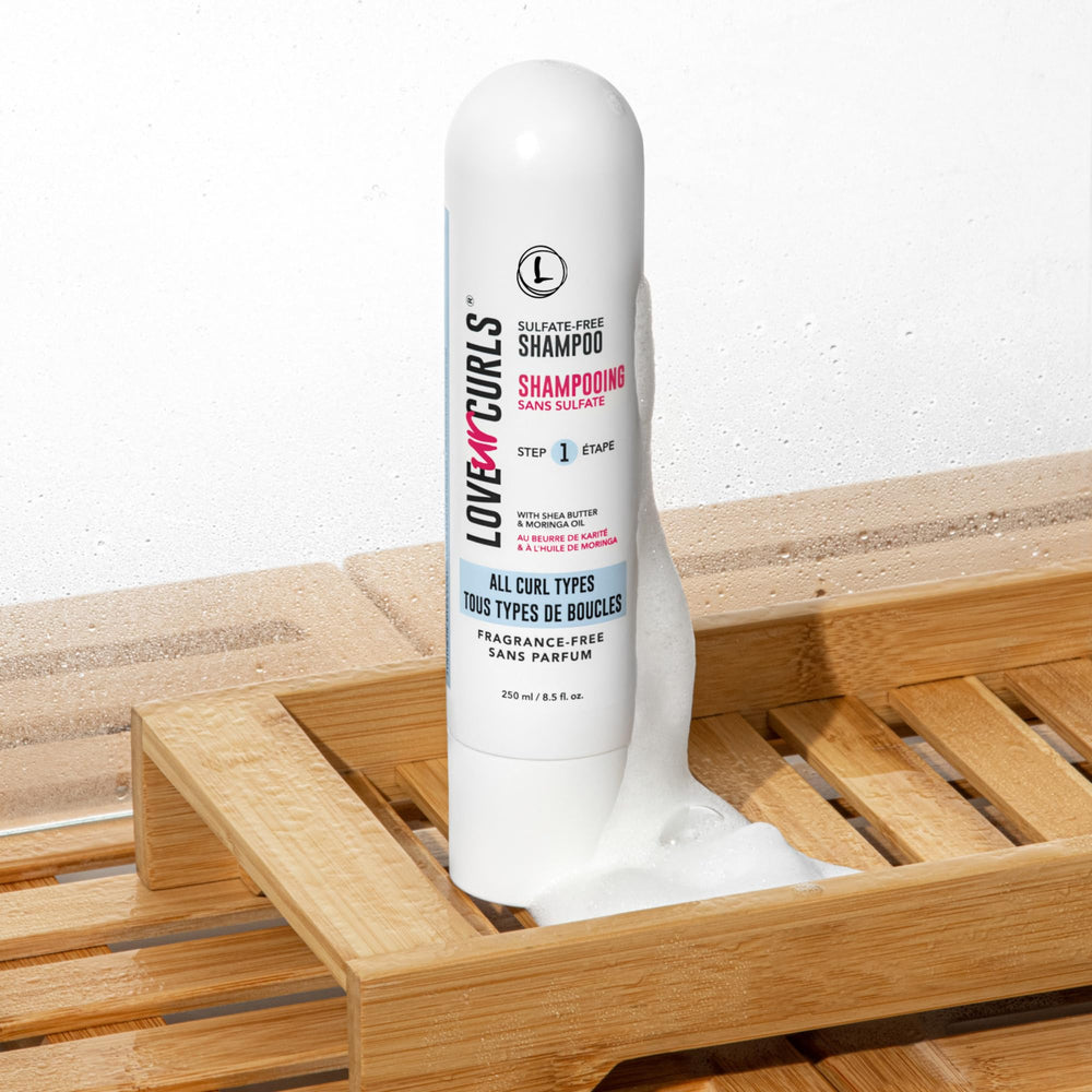 Love Ur Curls Nettoyant cuir chevelu pour cheveux bouclés purifie sans agresser.