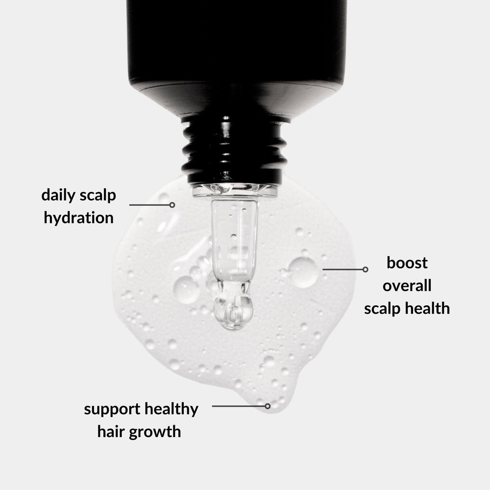 Love Ur Curls Serum, applicateur intégré facilite l’application quotidienne.
