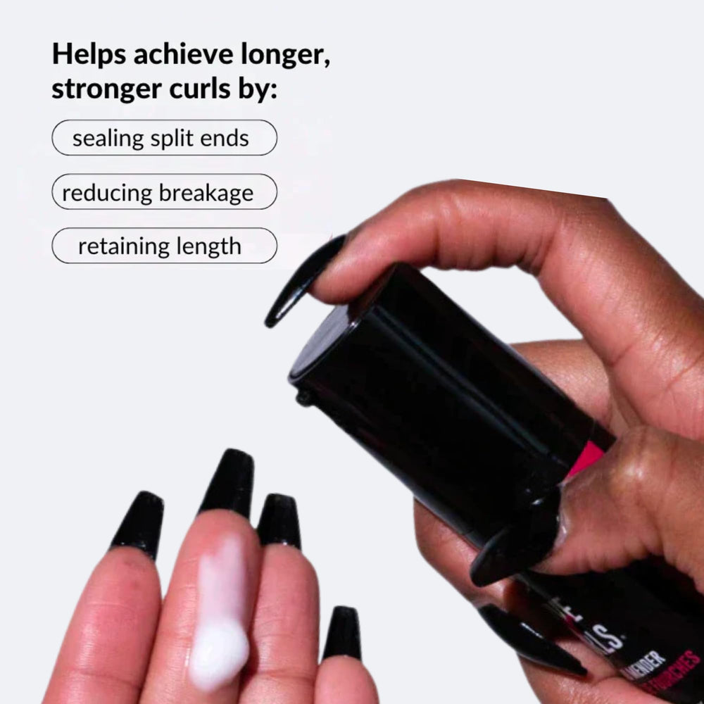Texture nourrissante du Split End Mender sur cheveux, soin en profondeur.