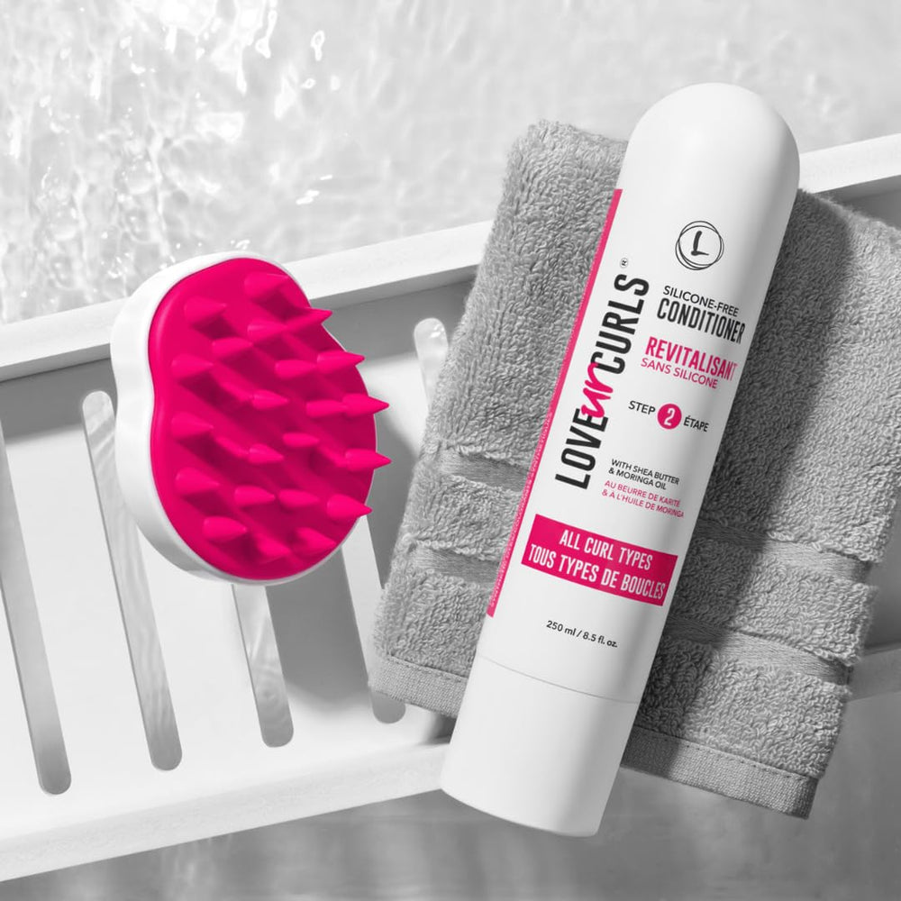 Love Ur Curls – Système en 3 étapes pour révéler des boucles magnifiques.