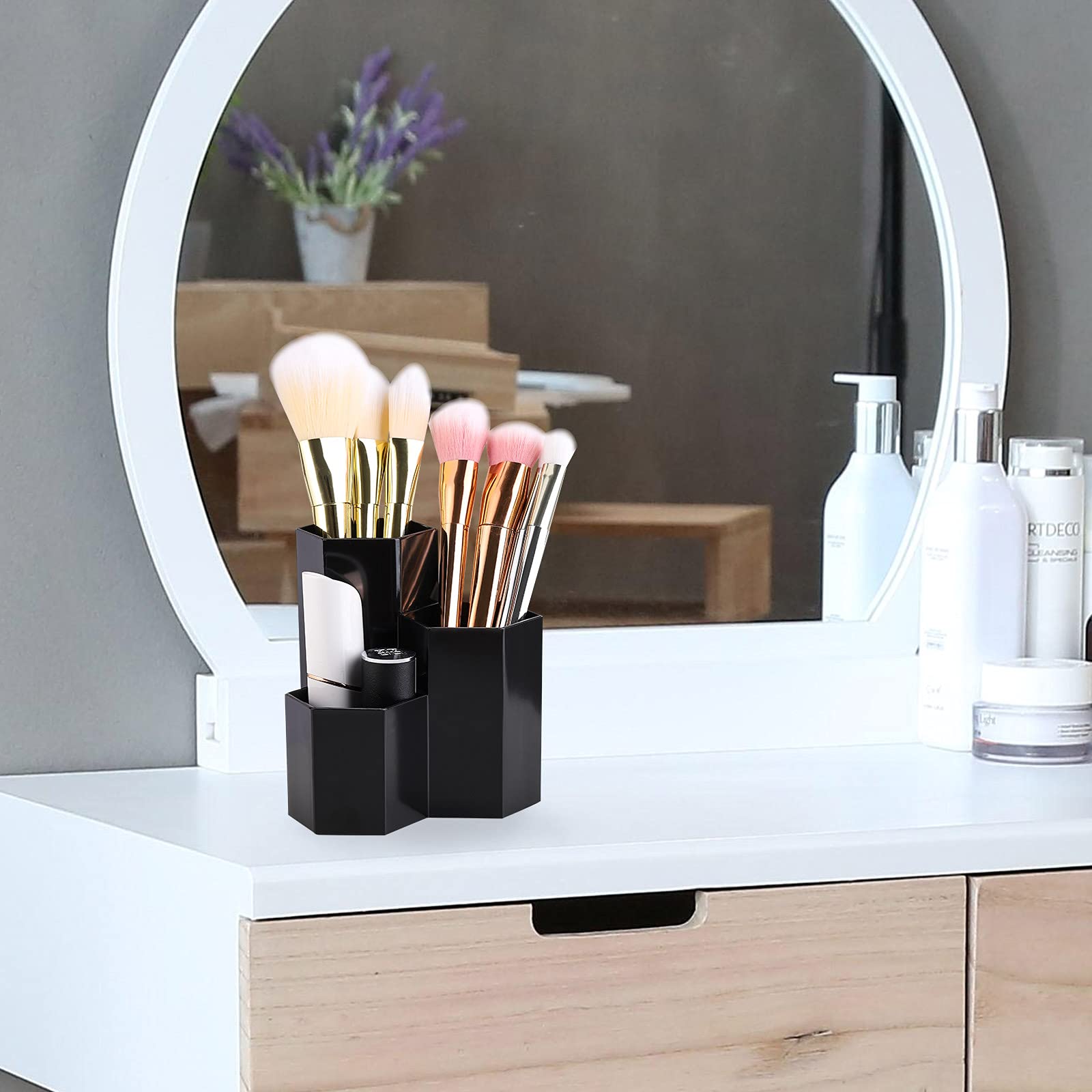 LoveBB rangement maquillage noir plastique, robuste et discret.