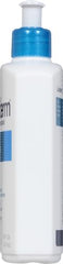 Enrichie en vitamine B5 et hydratants essentiels.
