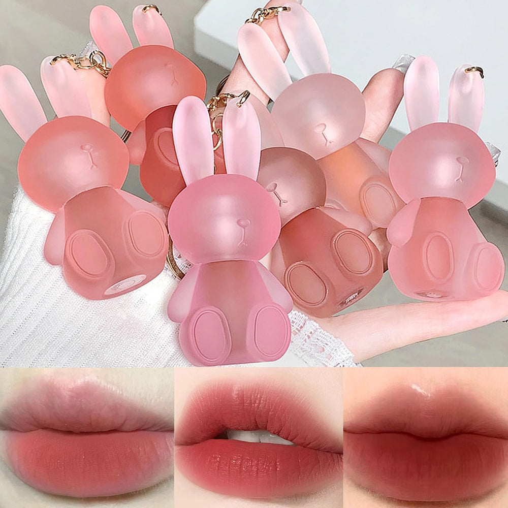 Rouge à lèvres LuckNest 2 en 1 porte-clés lapin, pratique et ludique pour vos looks.