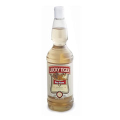 Lucky Tiger Bay Rum: application rafraîchissante pour resserrer les pores après rasage.