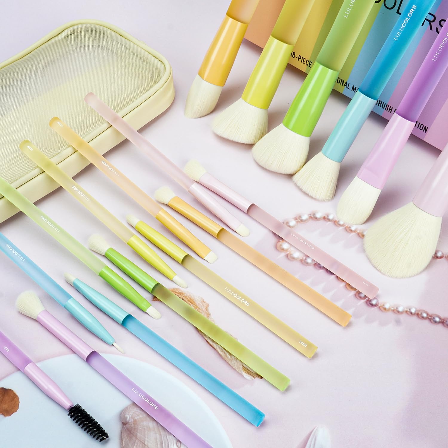 LULUCOLORS usage quotidien brosses: parfait pour la routine maquillage du quotidien.