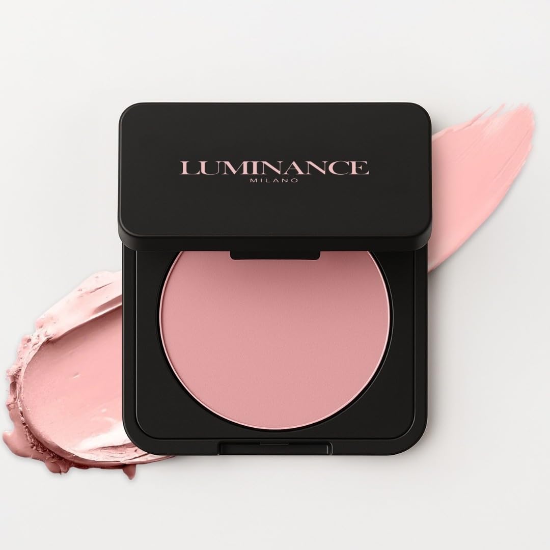 Luminance Milano Correcteur sous-oeil rose atténue visiblement les cernes avec douceur.