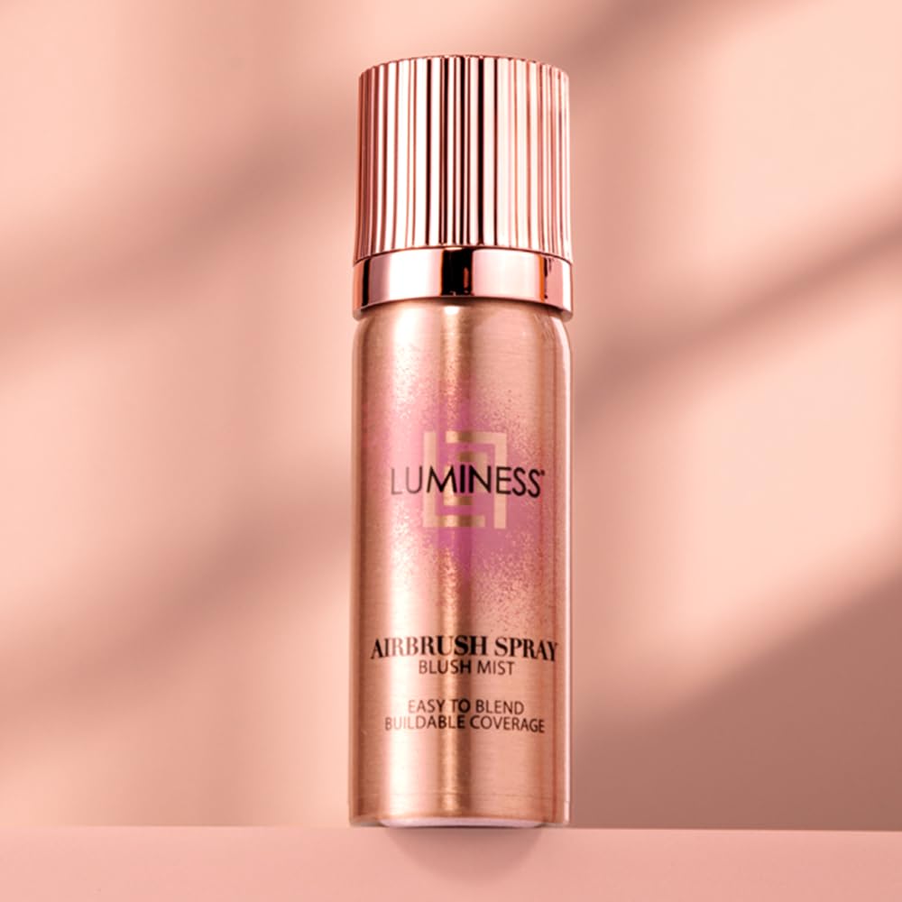 Luminess blush en pulvérisation, format voyage idéal pour les déplacements quotidiens.