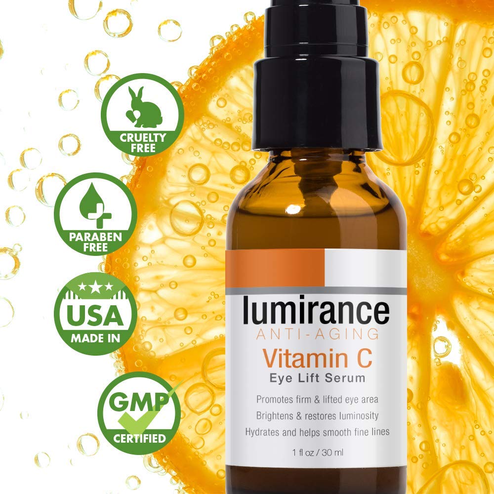 Texture légère du sérum Lumirance qui pénètre rapidement et lisse le contour.