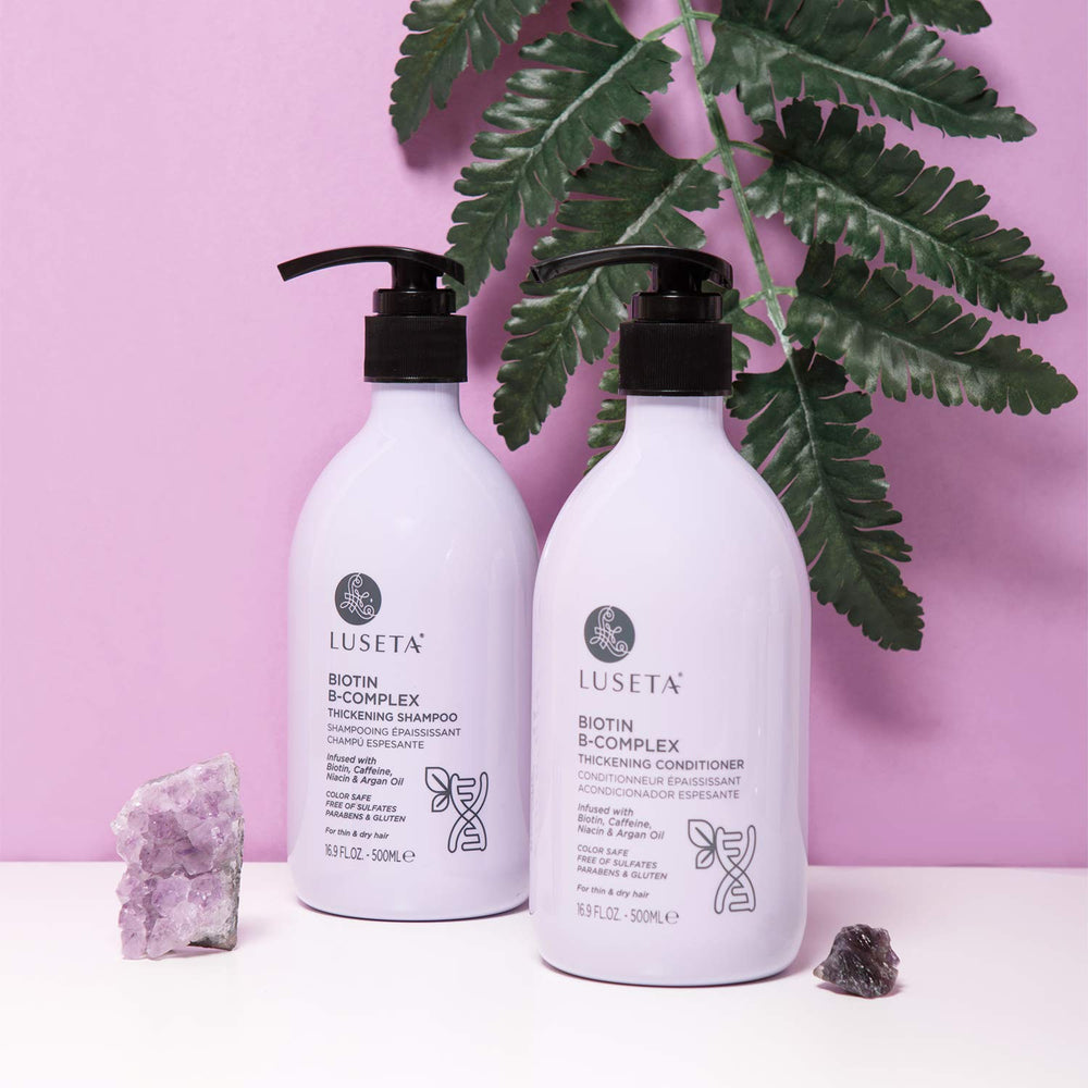 Luseta Biotin B-Complex Conditionner, bouteille présentée, démêle et nourrit les cheveux.