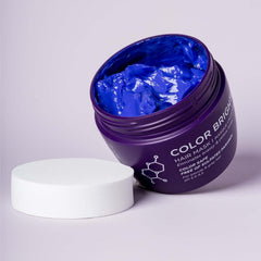 Luseta masque-cheveux-violet-texture-creme offre une application onctueuse qui nourrit les cheveux.