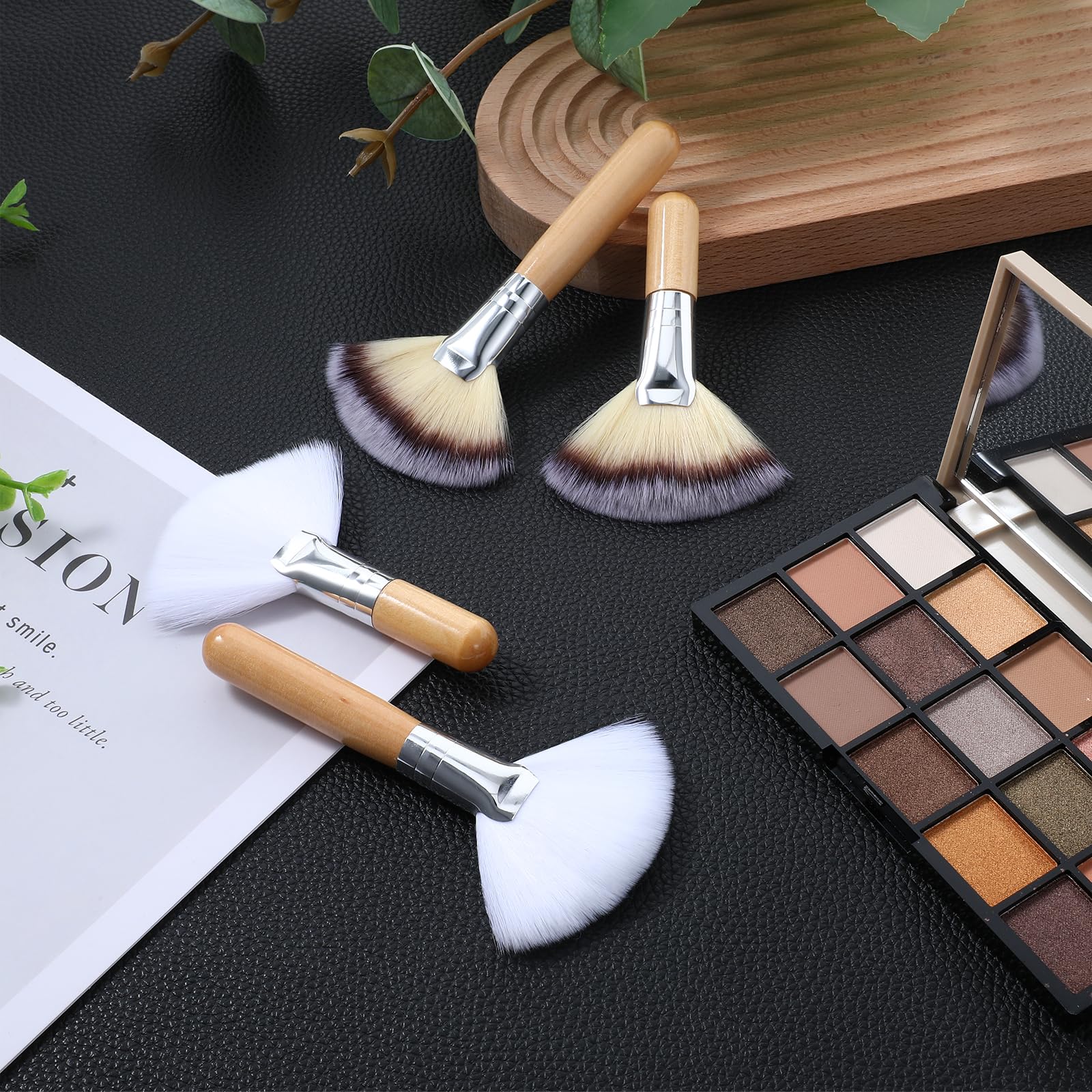 Pinceau blush enlumineur Lusofie: éclat subtil et finition douce.