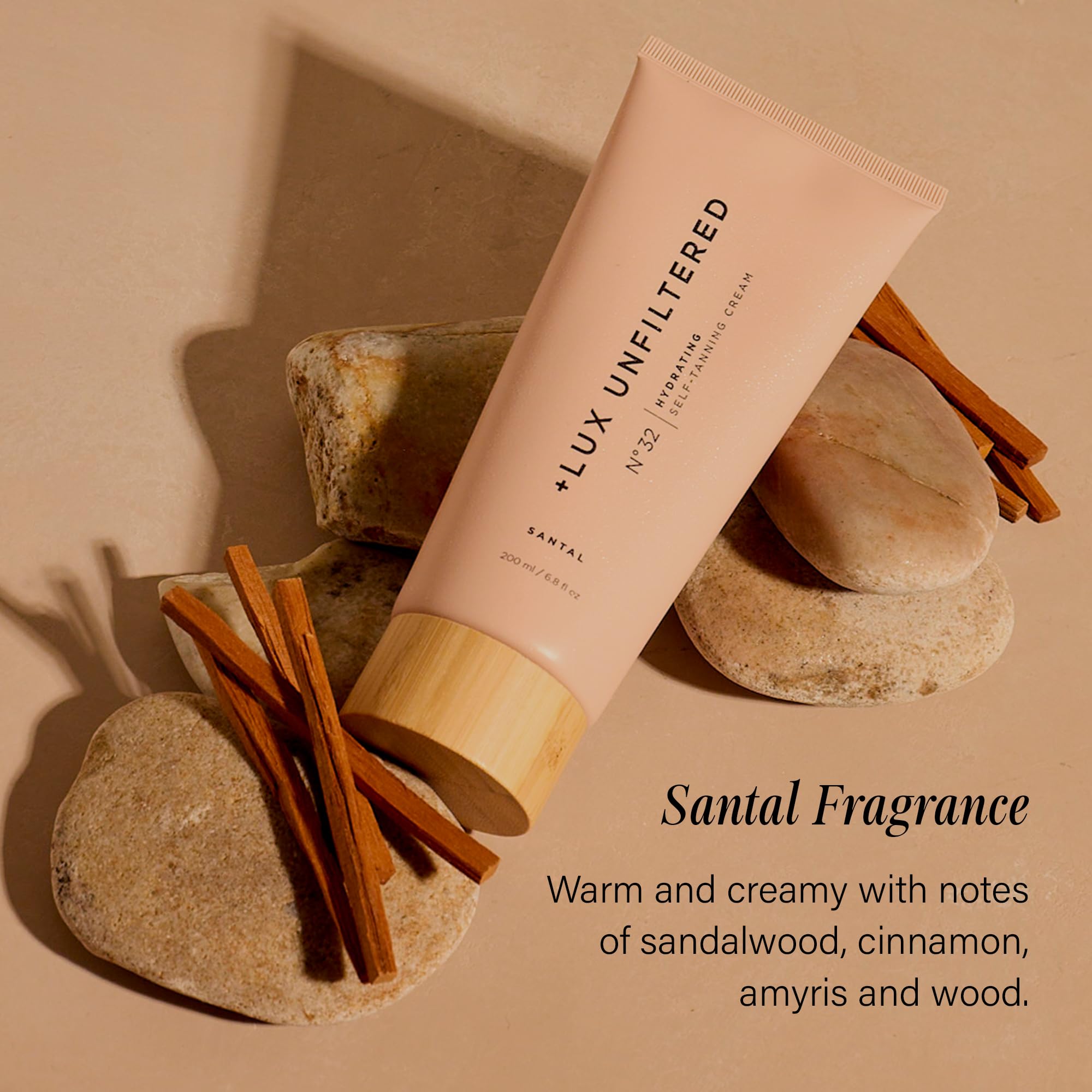 Finition sans transfert du Lux Unfiltered N°32 auto-bronzant sur la peau.