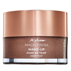 M. Asam Magic Finish Deep Teint Mousse – bouteille pour une application fluide.