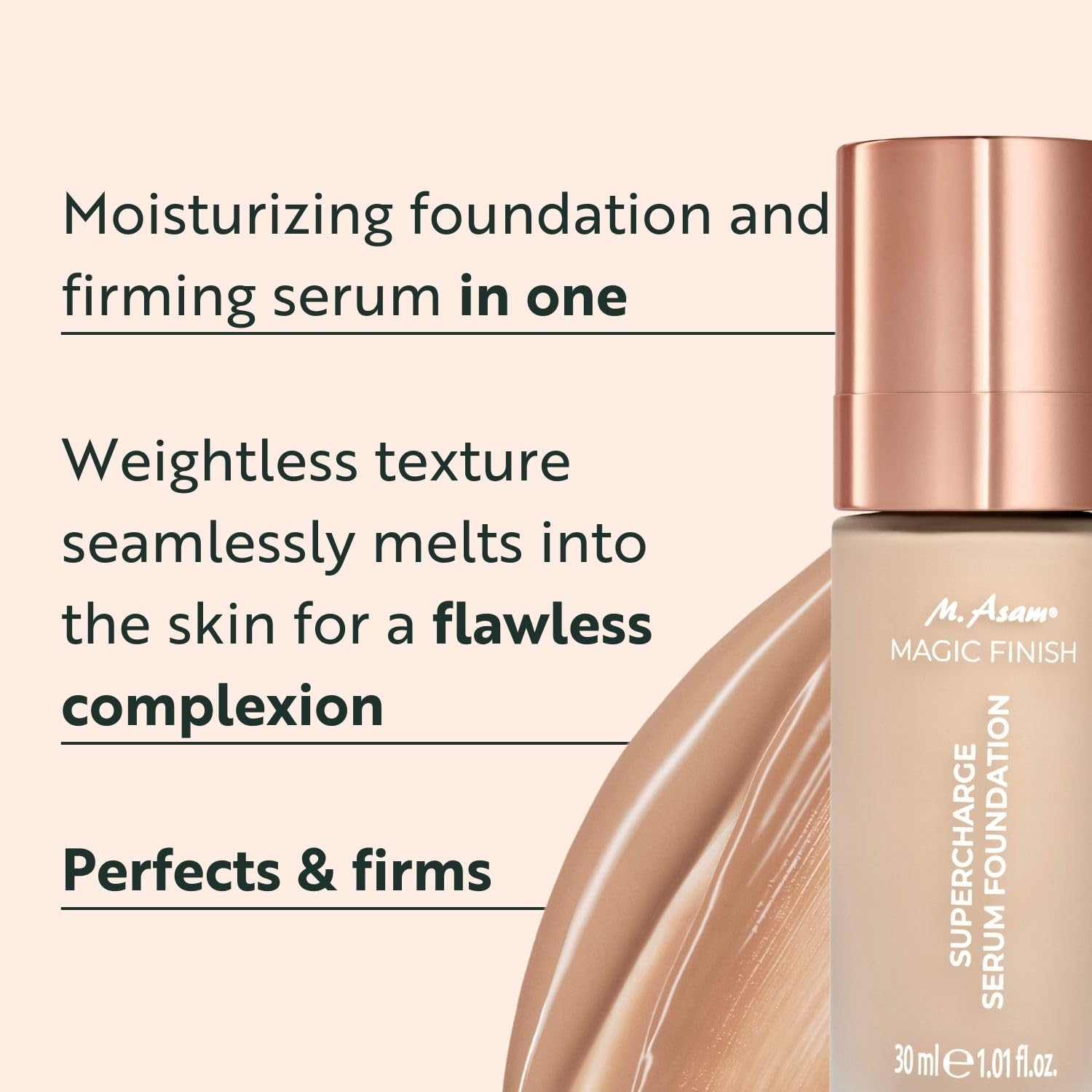 Texture lumineuse visible sur peau pour un fini frais et naturel avec M. Asam MAGIC FINISH.