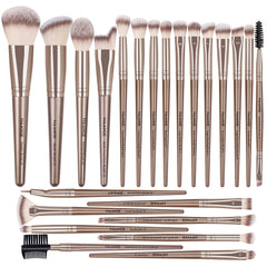 Ensemble MAANGE pinceaux maquillage 23 pièces, précision pour un fini naturel.