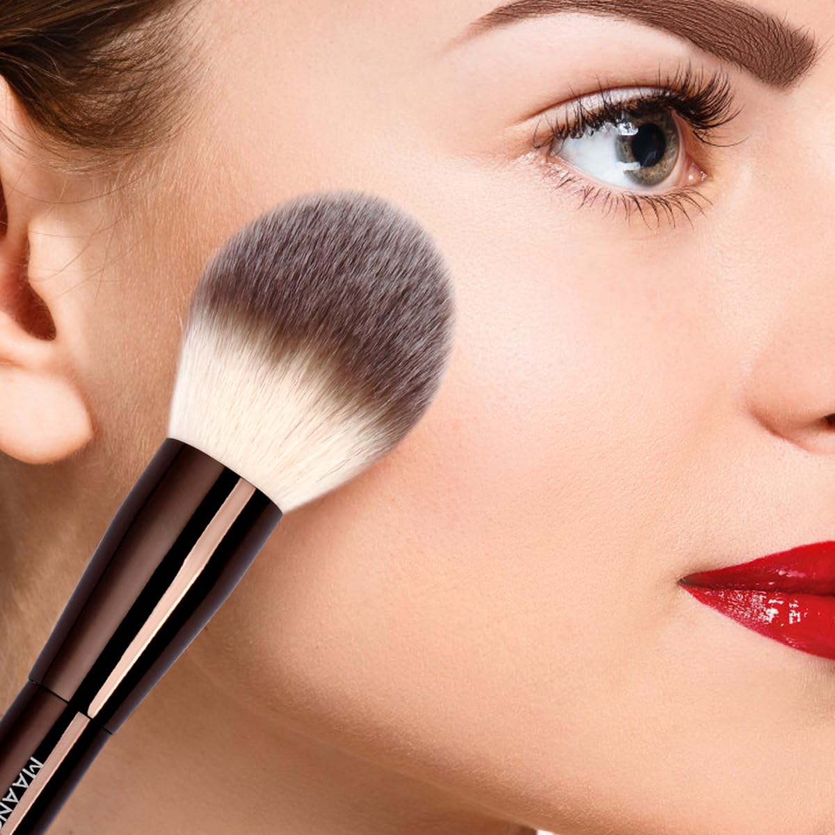 MAANGE kit compact pinceaux maquillage idéal voyage et retouches