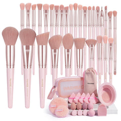 MAANGE ensemble pinceaux maquillage 49 pièces pour une application précise et homogène.