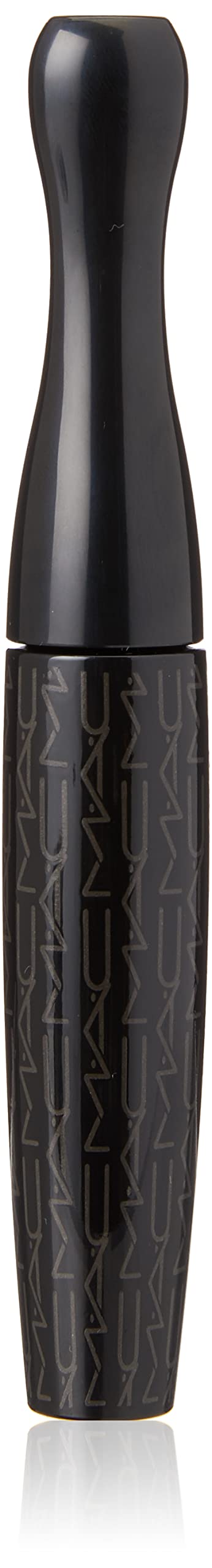 Mascara MAC Extreme Dimension 3D Lash : brosse volumatrice pour volume dense sans paquets.
