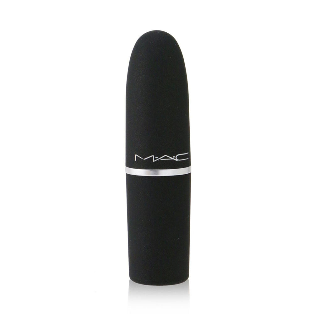 MAC Frost Lipstick Bombshell fini nacré capte la lumière.