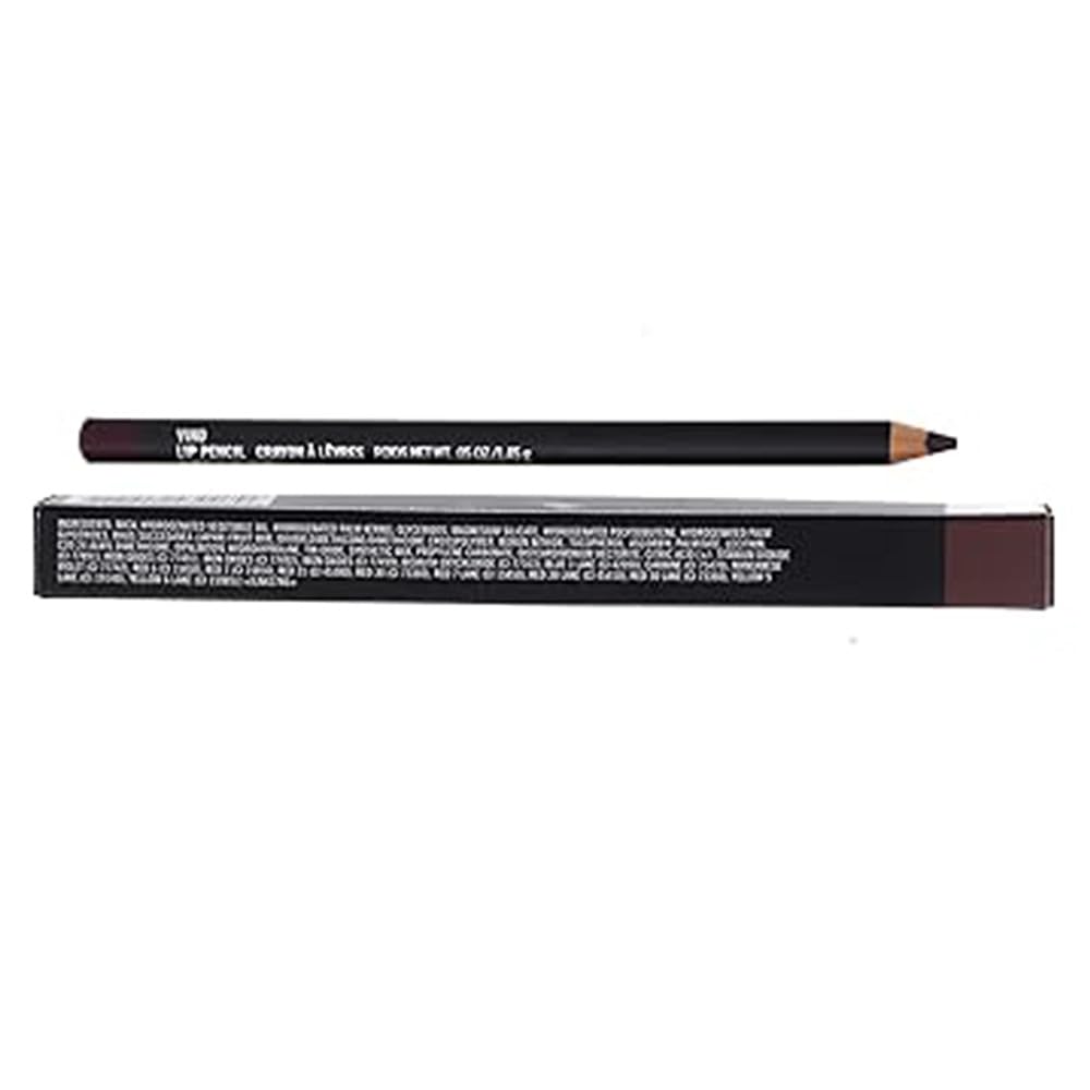 MAC Lip Pencil Vino – trait précis facilitant la définition des lèvres.