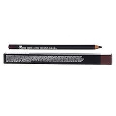 MAC Lip Pencil Vino – trait précis facilitant la définition des lèvres.