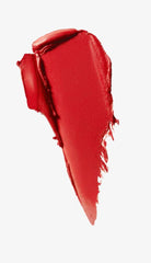 Texture crèmeuse du MAC Locked Kiss pour une couleur mate et confortable.
