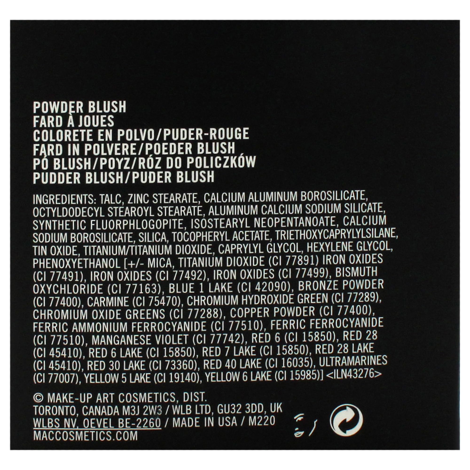 MAC Poudre à Joues Mocha compact élégant et pratique en voyage.
