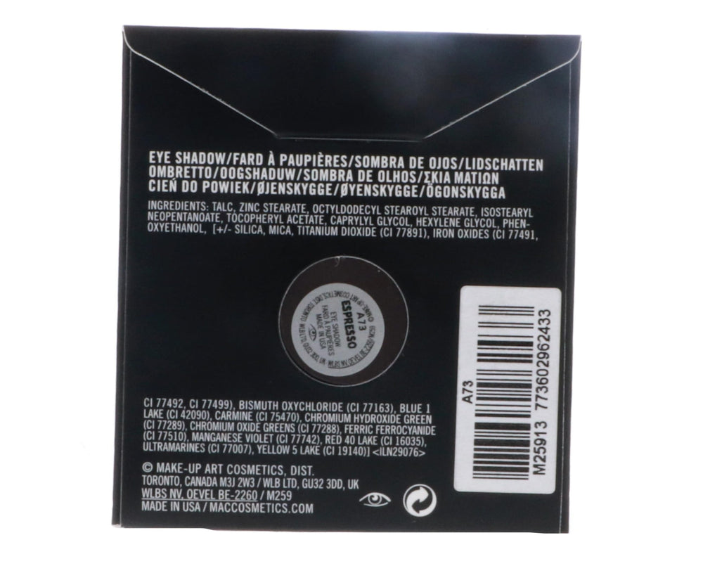 MAC Ombre Espresso échantillon, test rapide de couleur sur la paupière.