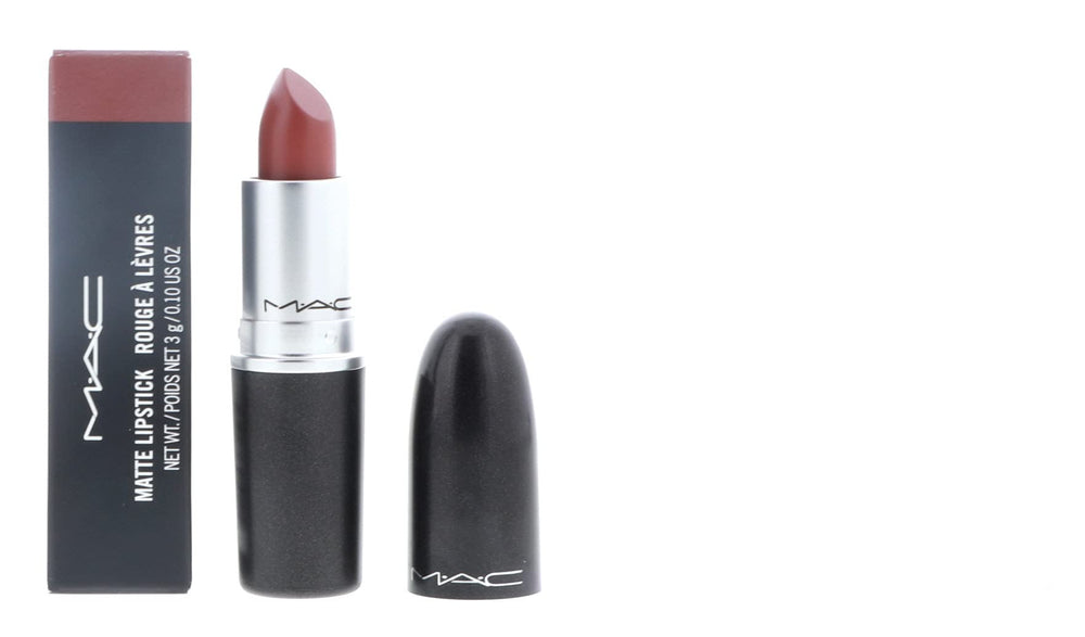 MAC Rouge à lèvres matte taupe – application facile pour looks quotidiens