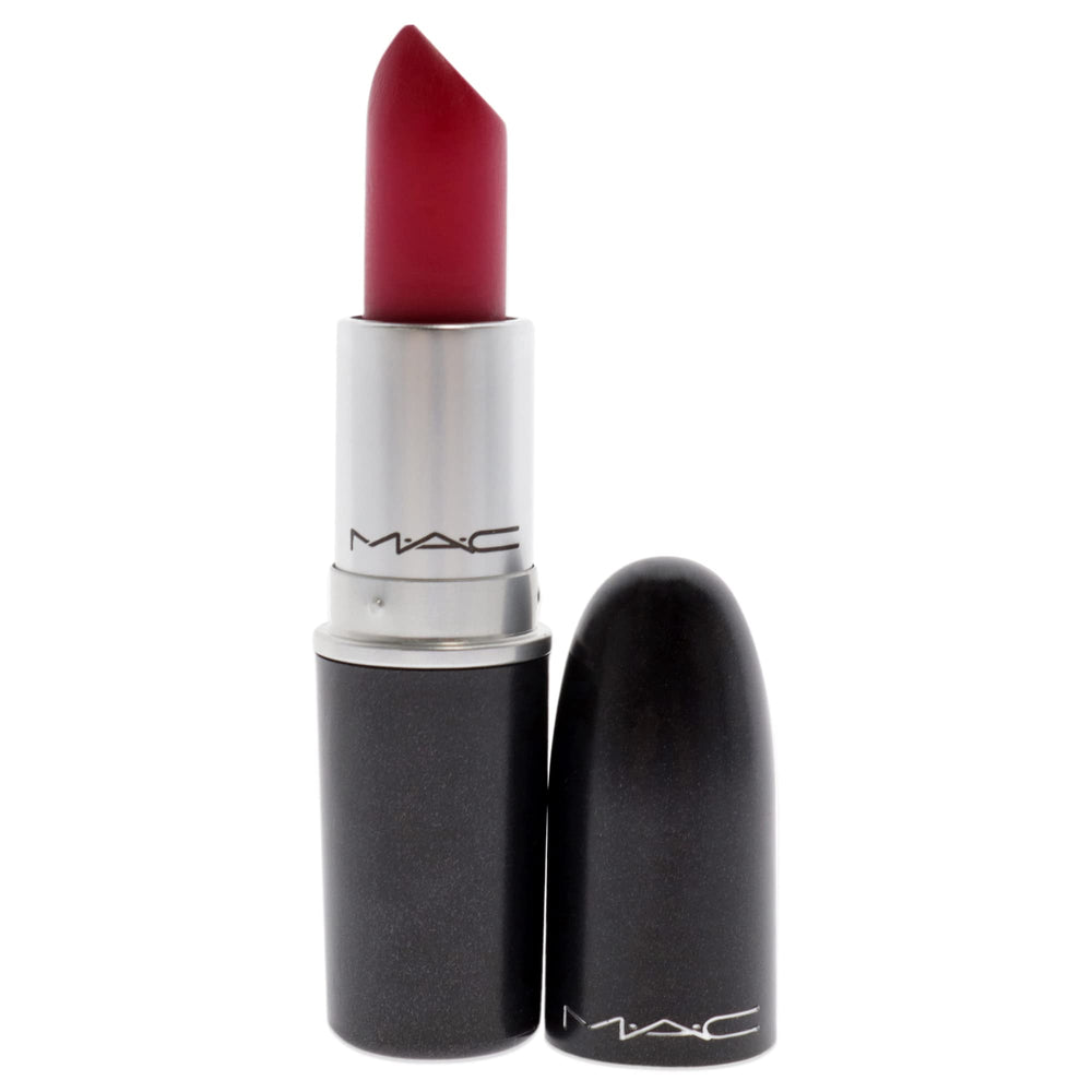 MAC All Fired Up – texture soyeuse, application fluide pour lèvres confortables.
