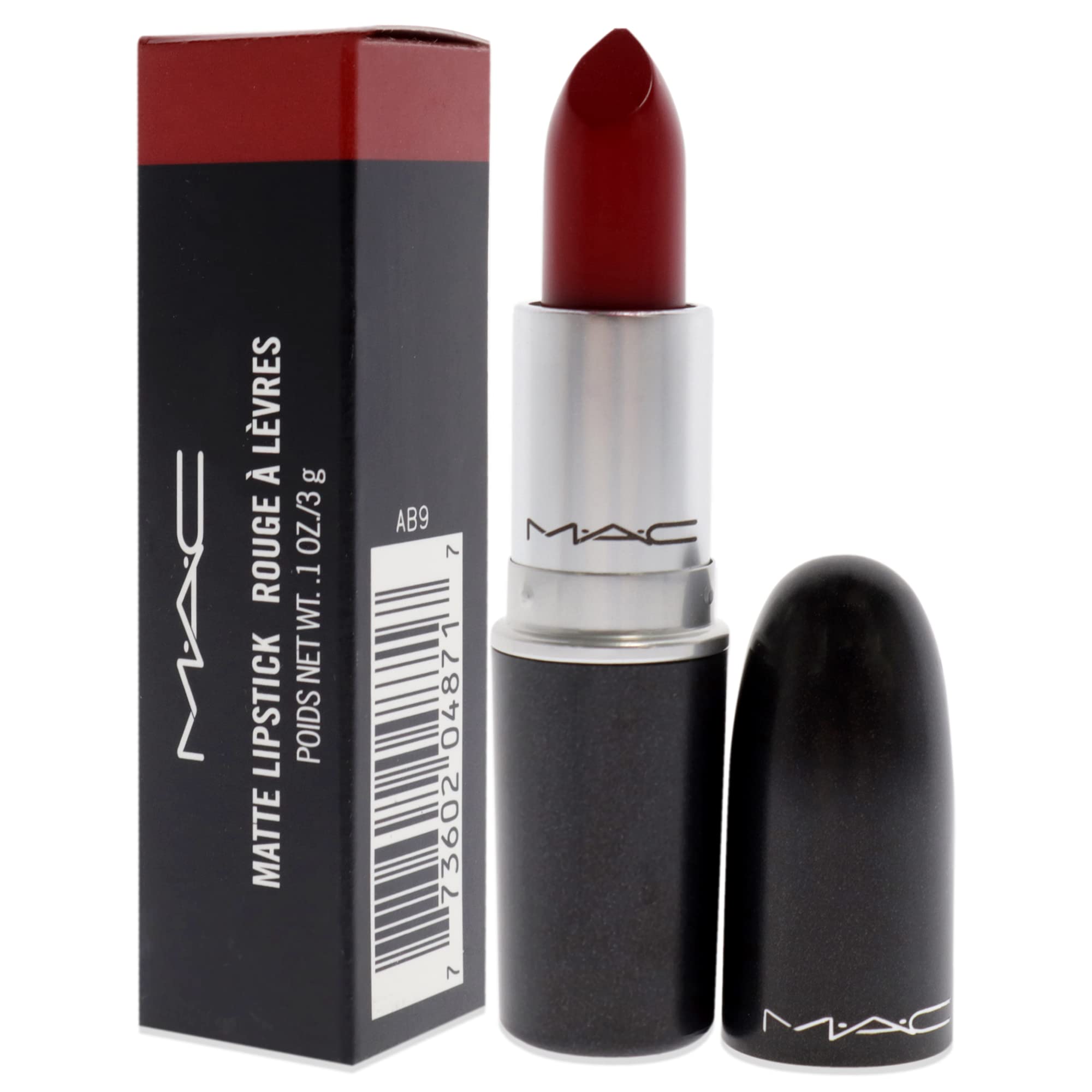 MAC Rouge à lèvres Matte 612 Rouge Russe, teinte crémeuse pour définition précise.