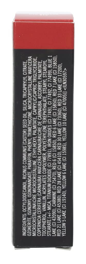 MAC Rouge à lèvres Matte 612 Rouge Russe, look quotidien élégant.