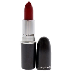 MAC Rouge à lèvres Matte 612 Rouge Russe en tube, couleur prête pour sortir.