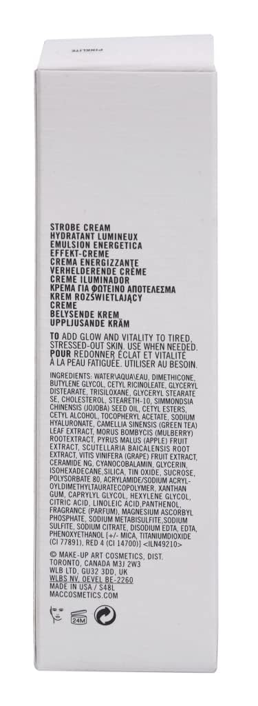 Lueur naturelle apportée par les particules iridescentes de MAC Strobe Cream Pink Lite.