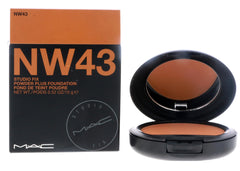 MAC Studio Fix Poudre Fond de Teint NW43 fini mat durable pour peau lisse toute la journée.