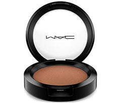 MAC Studio Fix Poudre: application en une étape pour un teint mat et longue tenue.
