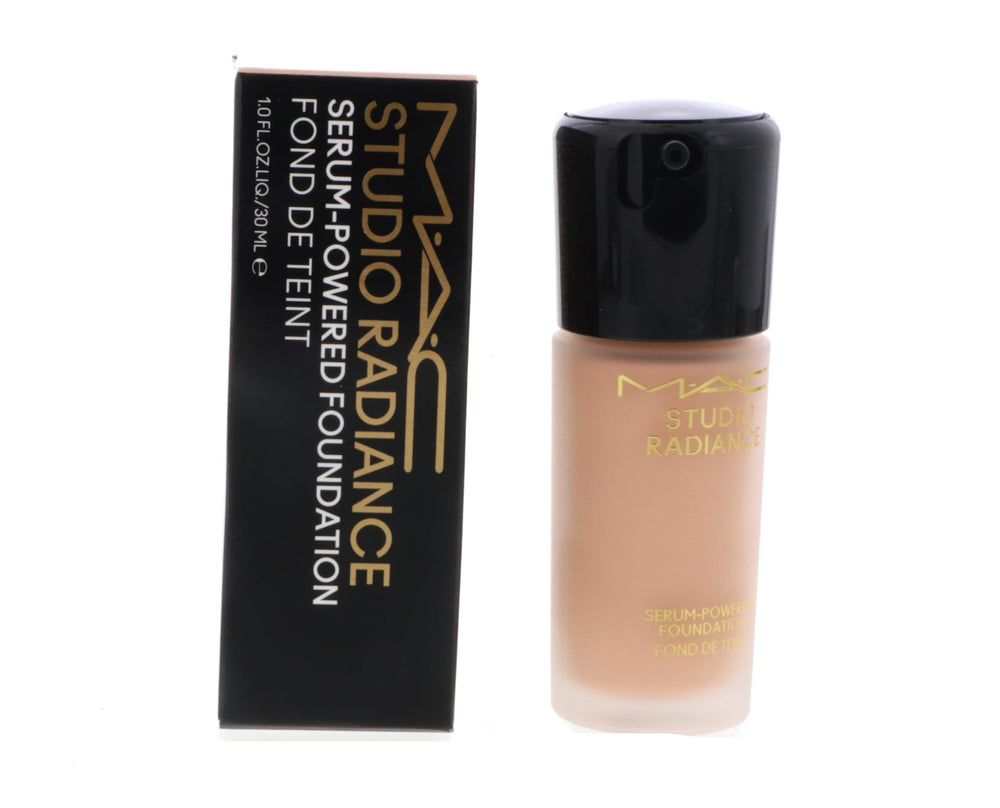 MAC Studio Radiance Serum Powered Foundation NW13 teinte NW13 adaptée à votre carnation.